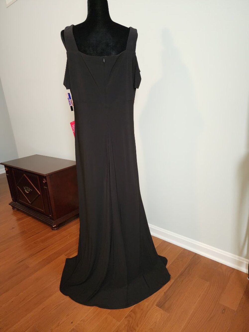 Nightway Long Cold-Shoulder Dress size 16 W - Picture 6 of 9